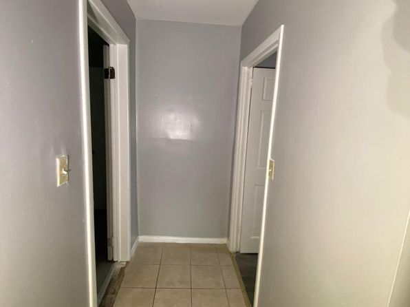21 W Foundry St #1