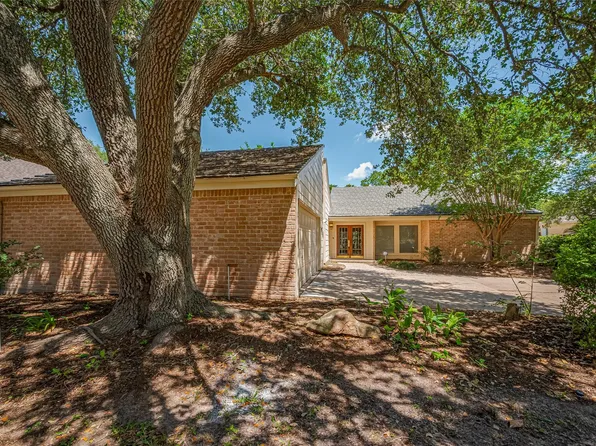 11622 Cherryknoll Dr, Houston, TX 77077