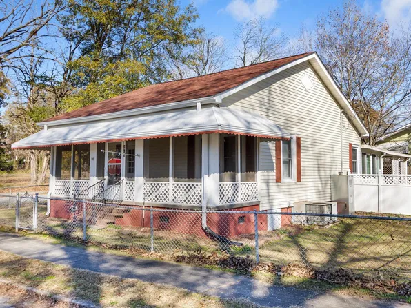 201 McDonald St, Whitmire, SC 29178