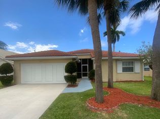 5227 Rosen Blvd, Boynton Beach, FL 33472