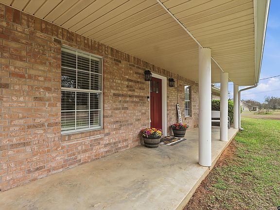 3rd image of 152 County Rd NE #2040