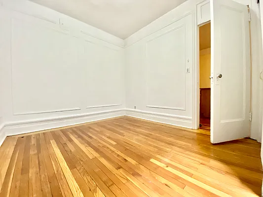 Rented by Bohemia Realty Group | media 7