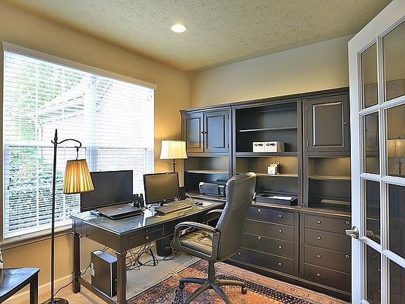4th image of 11606 Littleton Pl