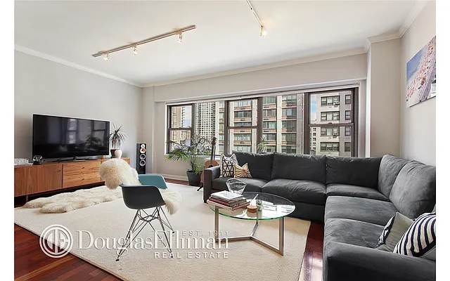 Sold by Douglas Elliman | media 3