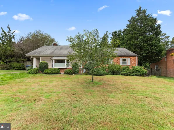 4000 N Glebe Rd, Arlington, VA 22207