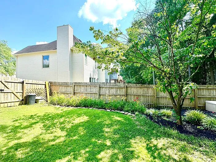 1985 Peachbluff Dr — Photo 38