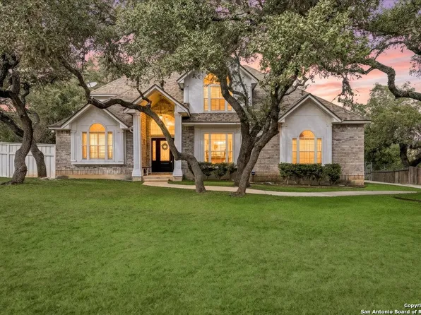 511 Ceremonial Ridge, San Antonio, TX 78260