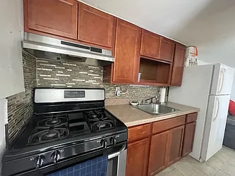 Rented by URBAN UTOPIA REALTY LLC