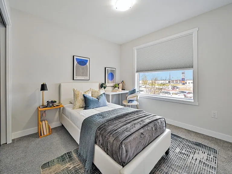 1792 Pembina Hwy — Photo 30