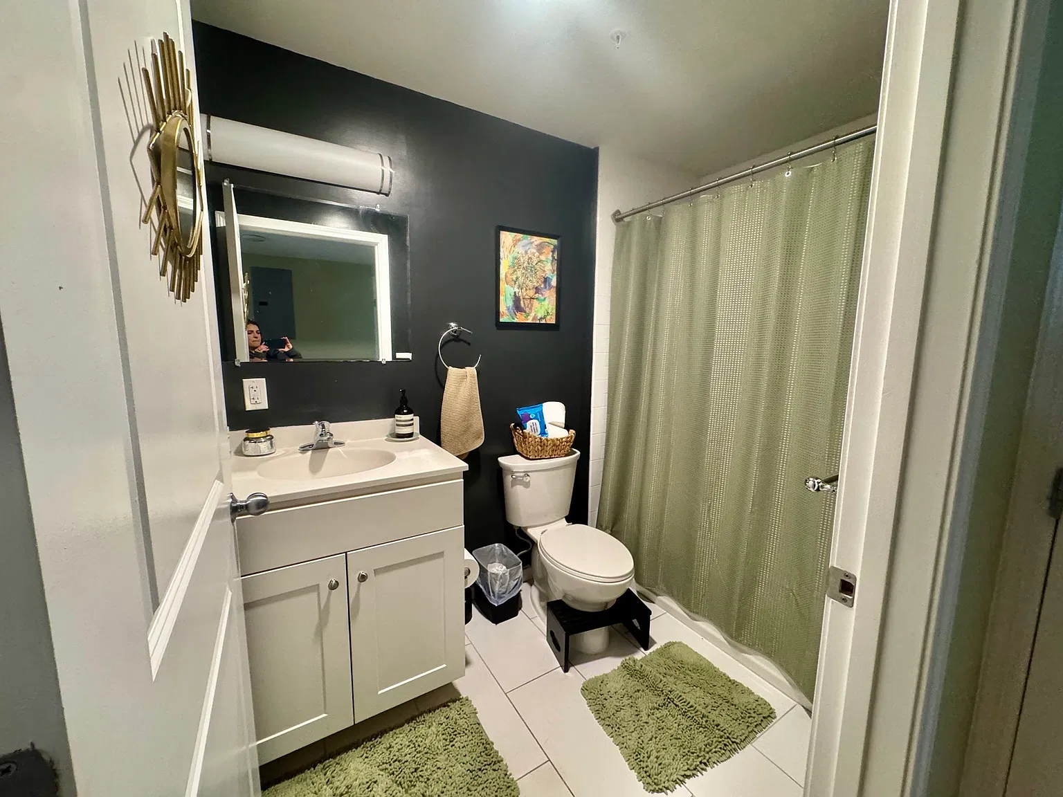 2 bed, 2.0 bath, 1100 sqft, $3,600 — Photo 4