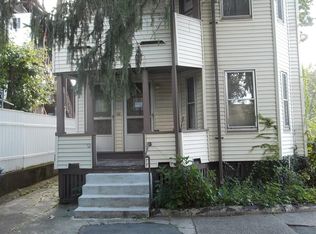 7 Louisburg Pl, Somerville, MA 02145