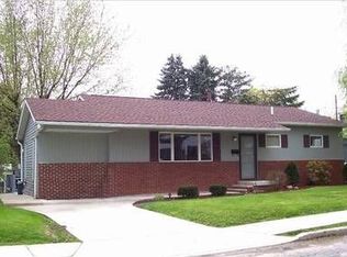 57 Rosedale Ave, Greenville, PA 16125