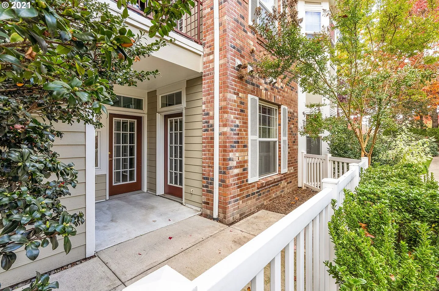 Updated Ground-Level Condo in Orenco Station Prime Hillsboro Location! — Photo 2