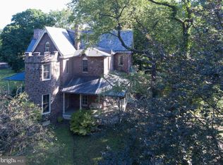 327 Maple Ave, Doylestown, PA 18901