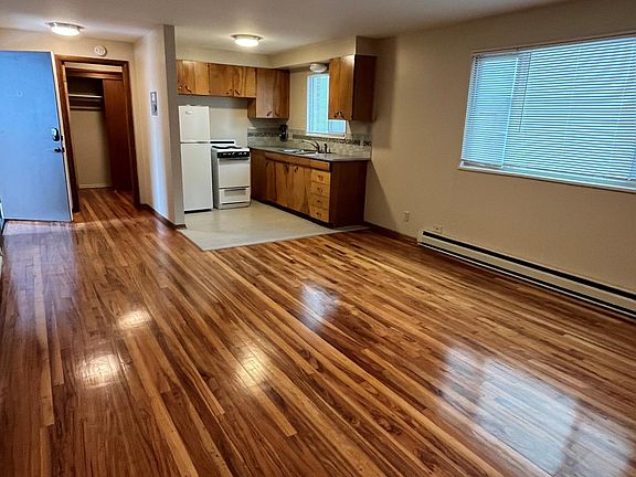 3rd image of 518 W 6th Ave APT 4
