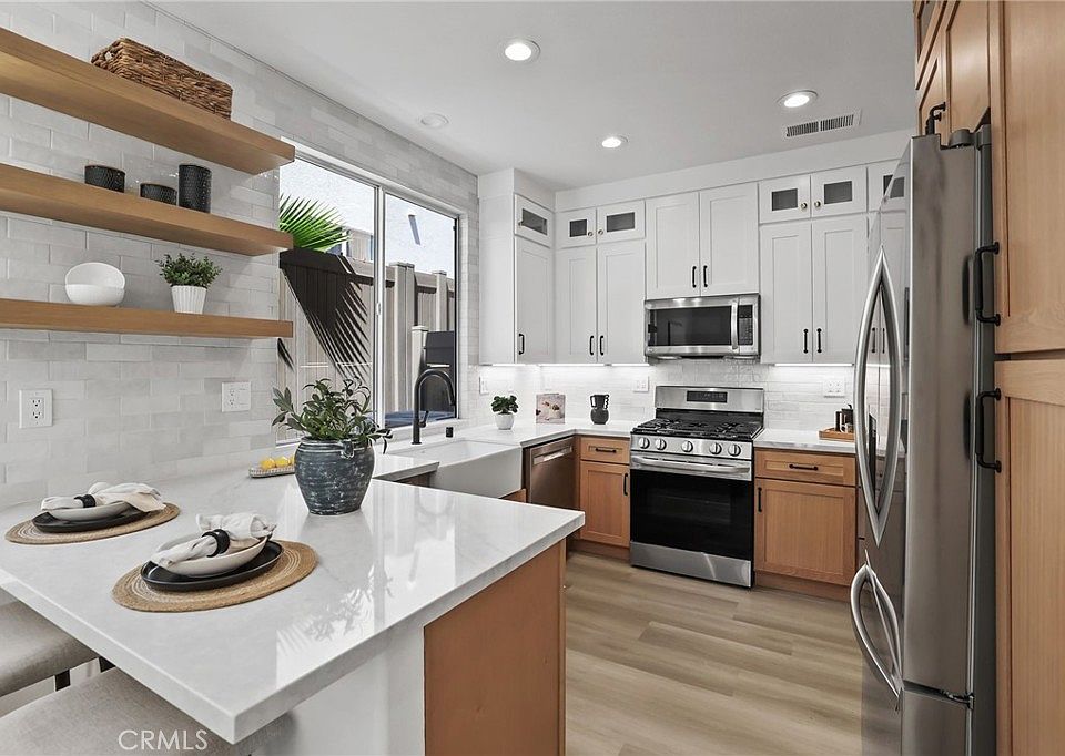 1st image of 7 Allaire Way