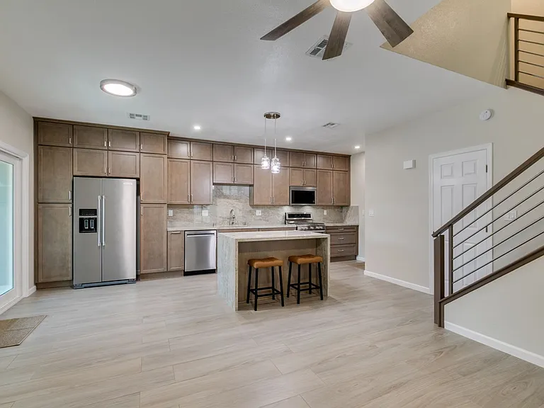 540 Sutters Mill Rd — Photo 19