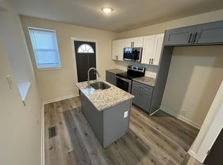 5537 Broomall St, Philadelphia, PA 19143