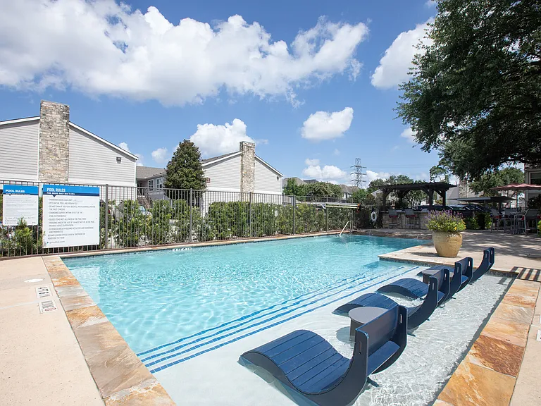 Reserve at Garden Oaks — Photo 15