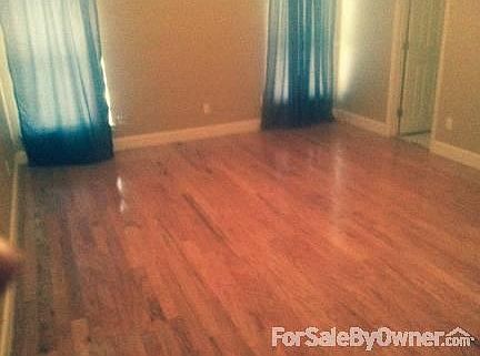 3rd image of 9 Dunham Dr