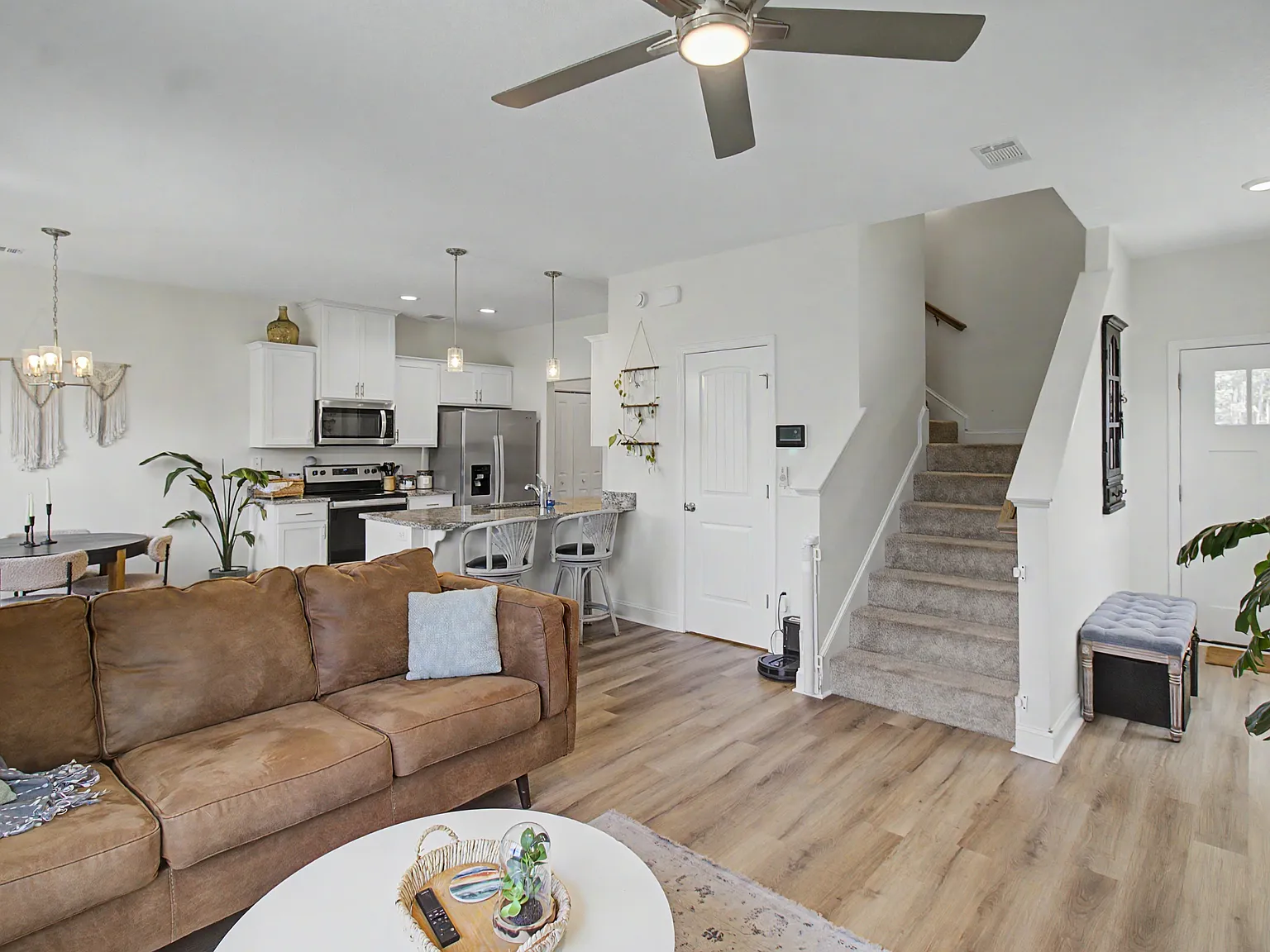 900 Grayson Avenue - 1 — Photo 3