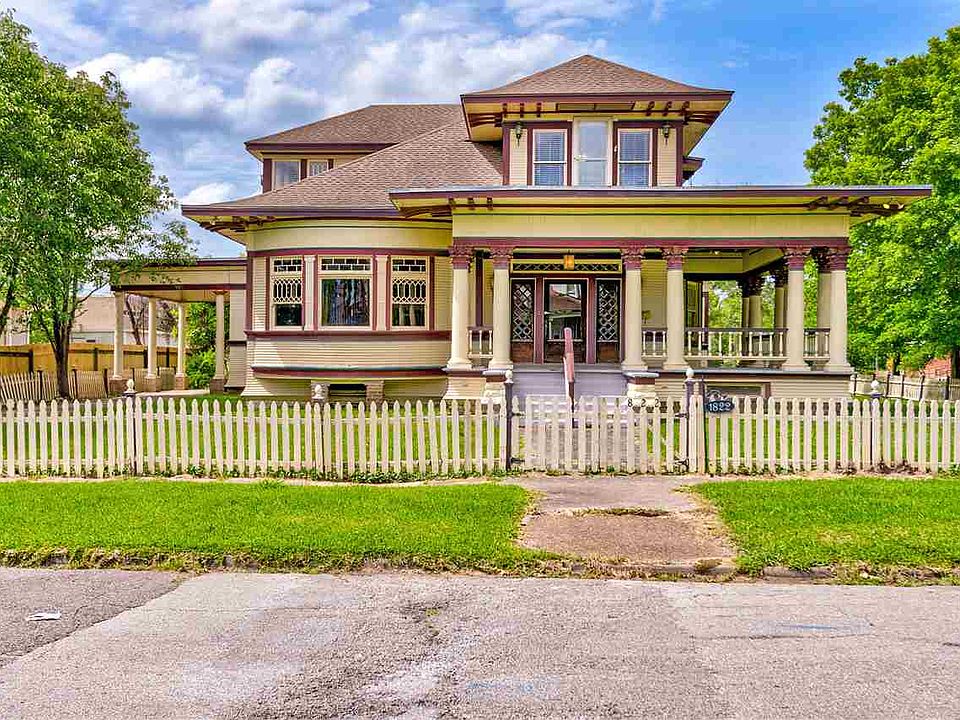 1822 Broadway St Beaumont TX 77701 Zillow