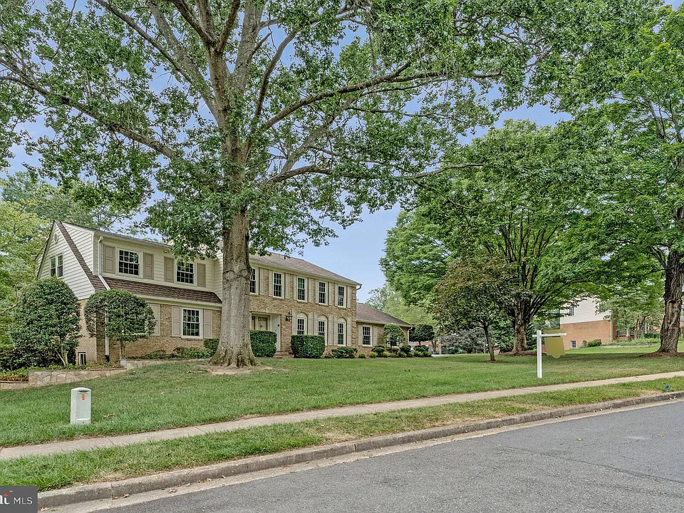 1171 Foxhound Ct