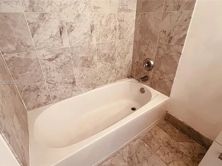 253 NE 2nd St #330 — Photo 19