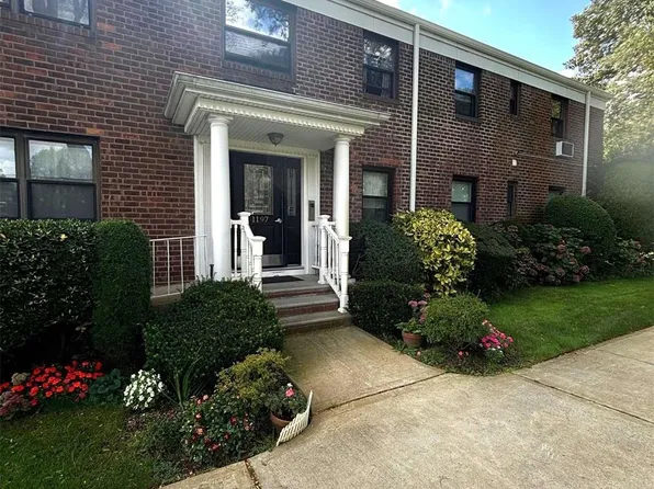 1197 E. Broadway #K13, Hewlett, NY 11557