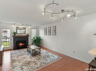 10211 Jamestown Dr #D-304, Anchorage, AK 99507