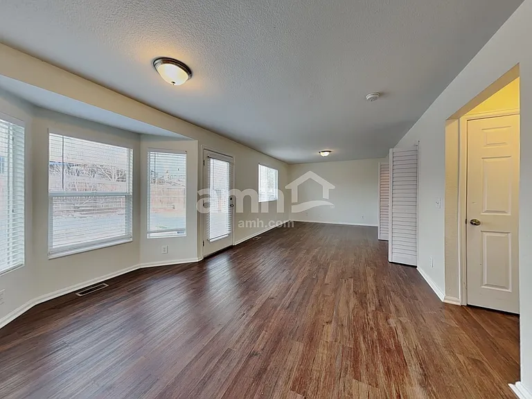2075 E 97th Dr — Photo 6
