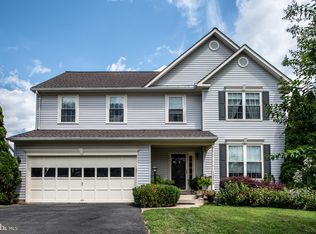 13205 Orkin Ln, Woodbridge, VA 22193