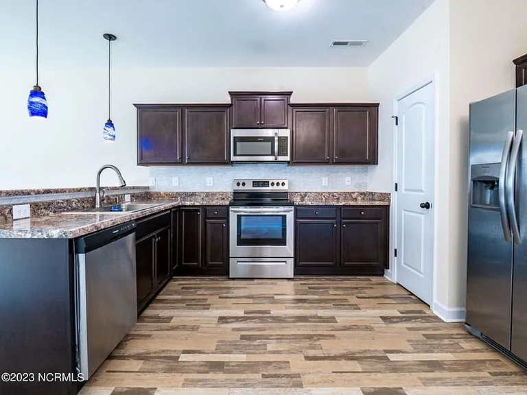 506 Justice Farm Dr — Photo 6