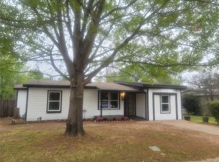 620 Jane Ln, Hurst, TX 76053