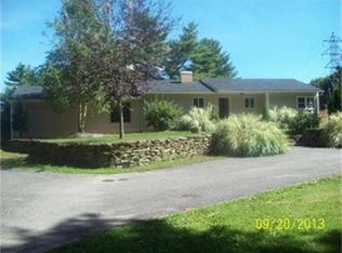 147 Wigwam Rd, West Brookfield, MA 01585