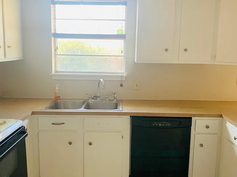 7138 S Darlington Ave — Photo 29