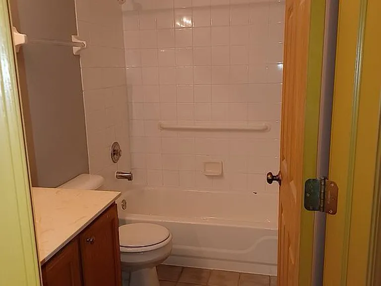 2476 Amber Ln — Photo 25