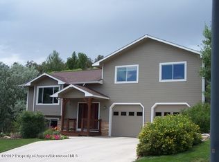 455 Silverhorn Dr, New Castle, CO 81647