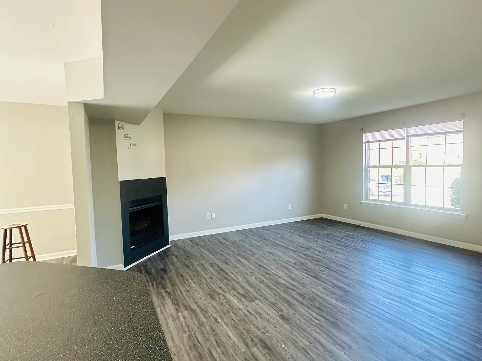 3 bed, 2.5 bath, 1742 sqft, $1,850 — Photo 4