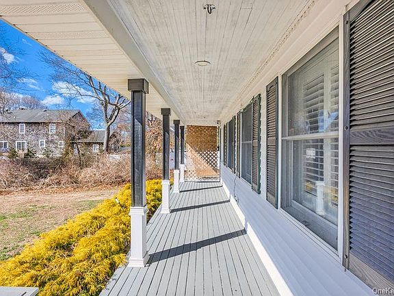 3rd image of 259 Frowein Road