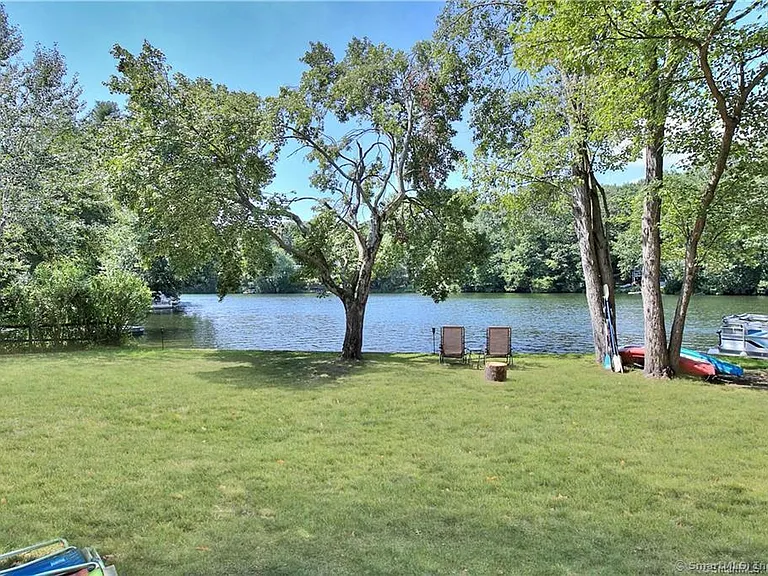 151 Sasapequan Rd — Photo 20