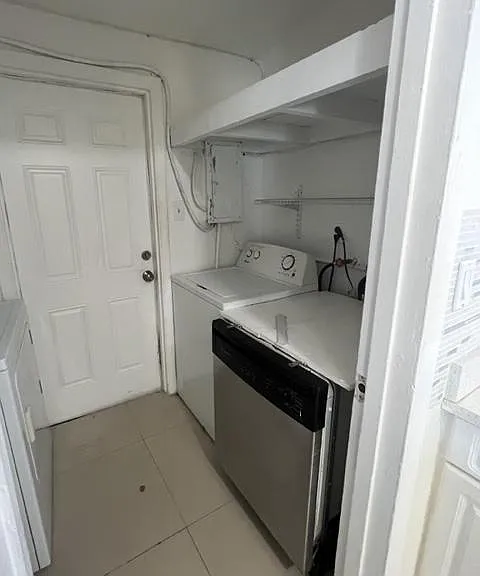 8581 SW 27th St — Photo 6