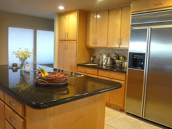 Granite & Stainless Steel