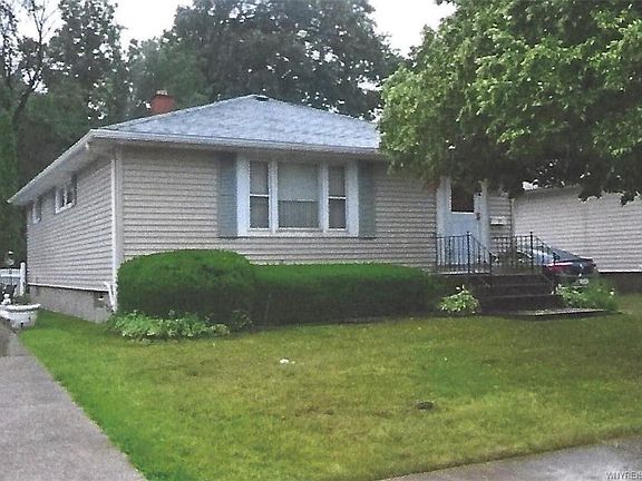 2nd image of 386 Abbington Ave