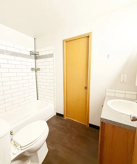 2510 Crystal Springs Rd W #1 — Photo 10