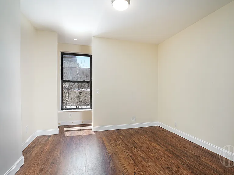 504 E 118th St #6 — Photo 2