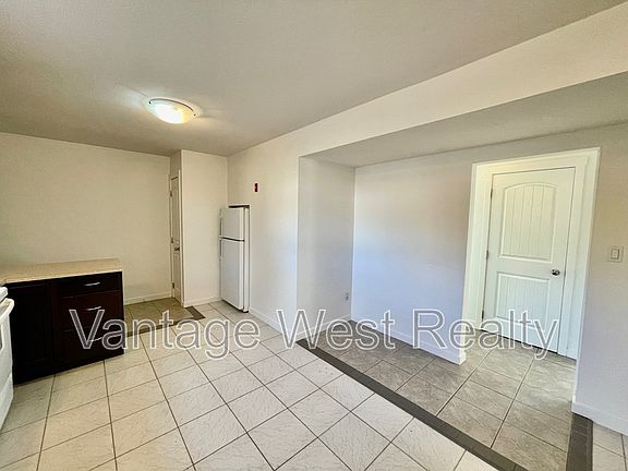 3rd image of Belgo Rd #630