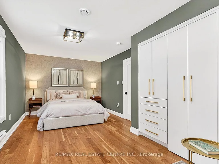 582 Cedar Ave — Photo 21