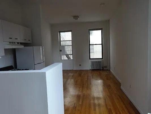 Rented by Keller Williams NYC | media 19