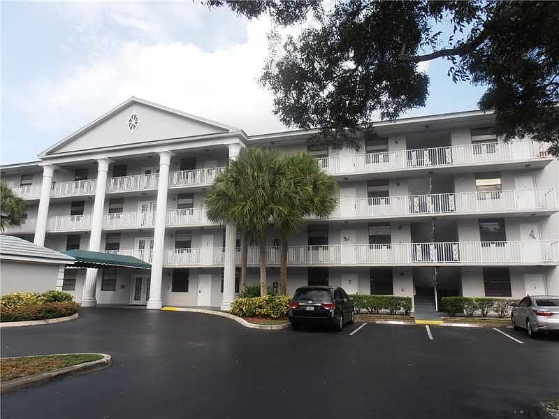 1st image of 1713 Whitehall Dr APT 403